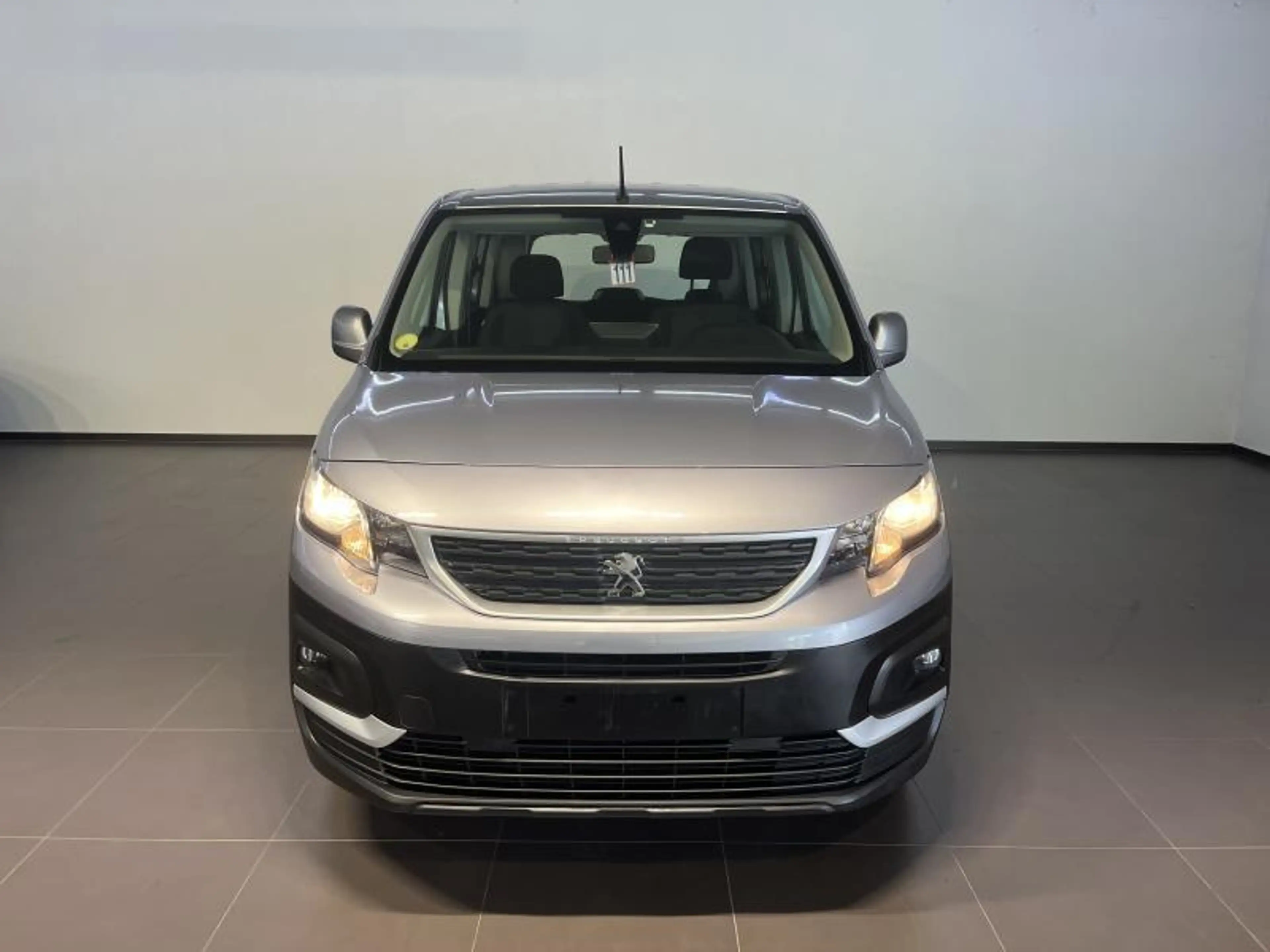Peugeot Rifter style — photo 2