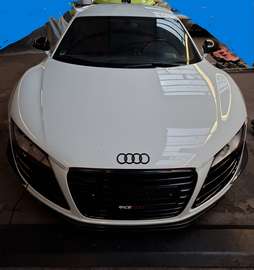 R8 4.2 FSI quattro R tronic