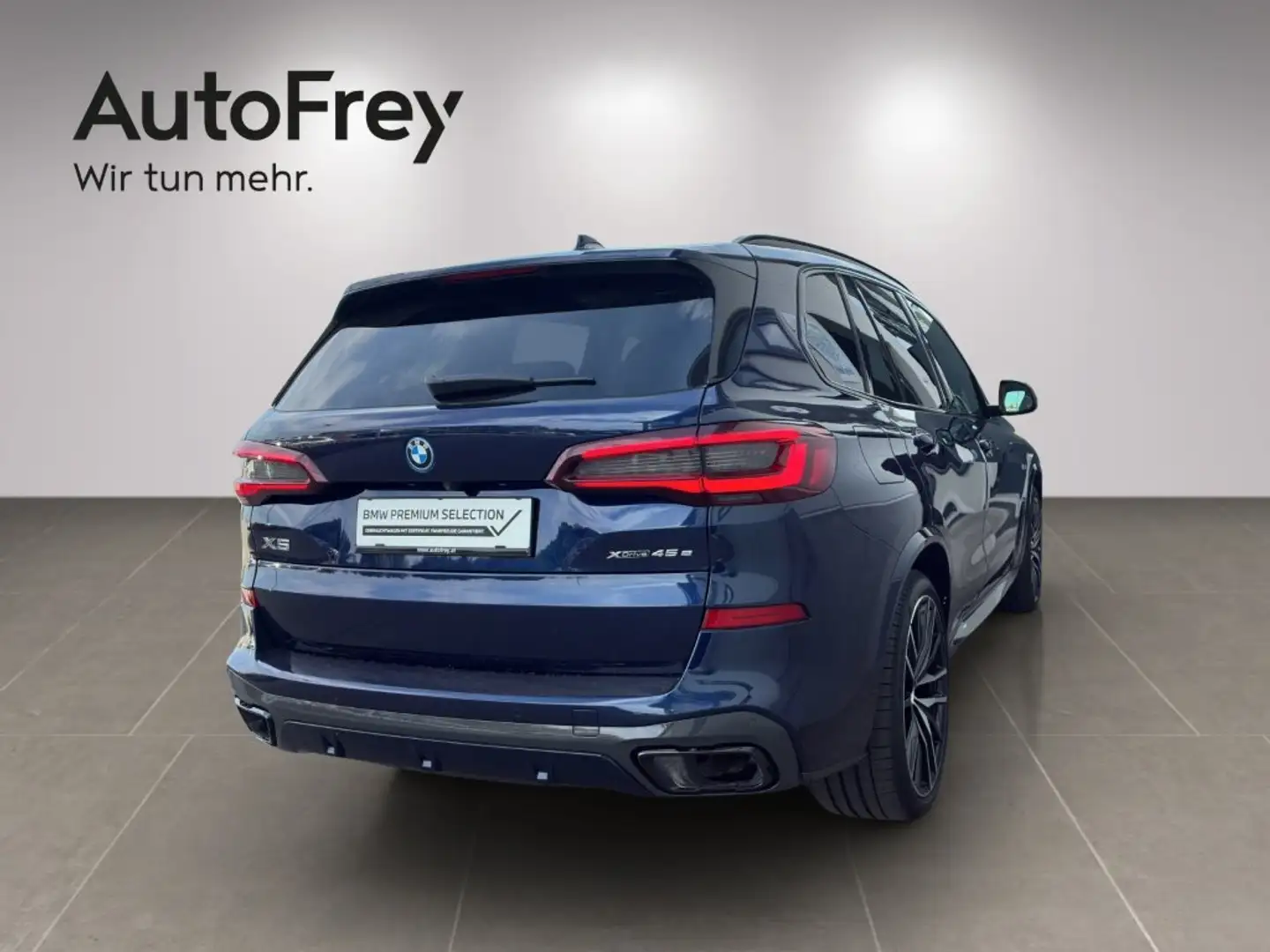 BMW X5 xDrive45e Blau - 2
