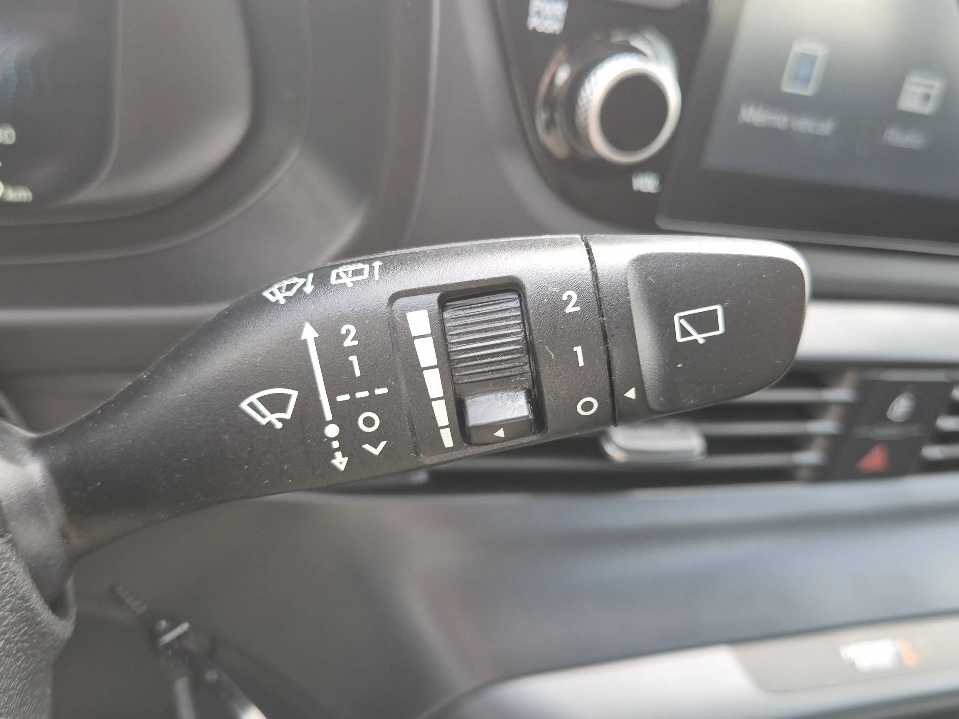 Hyundai BAYON Bayon 1.0 T-GDi Twist DCT — photo 10