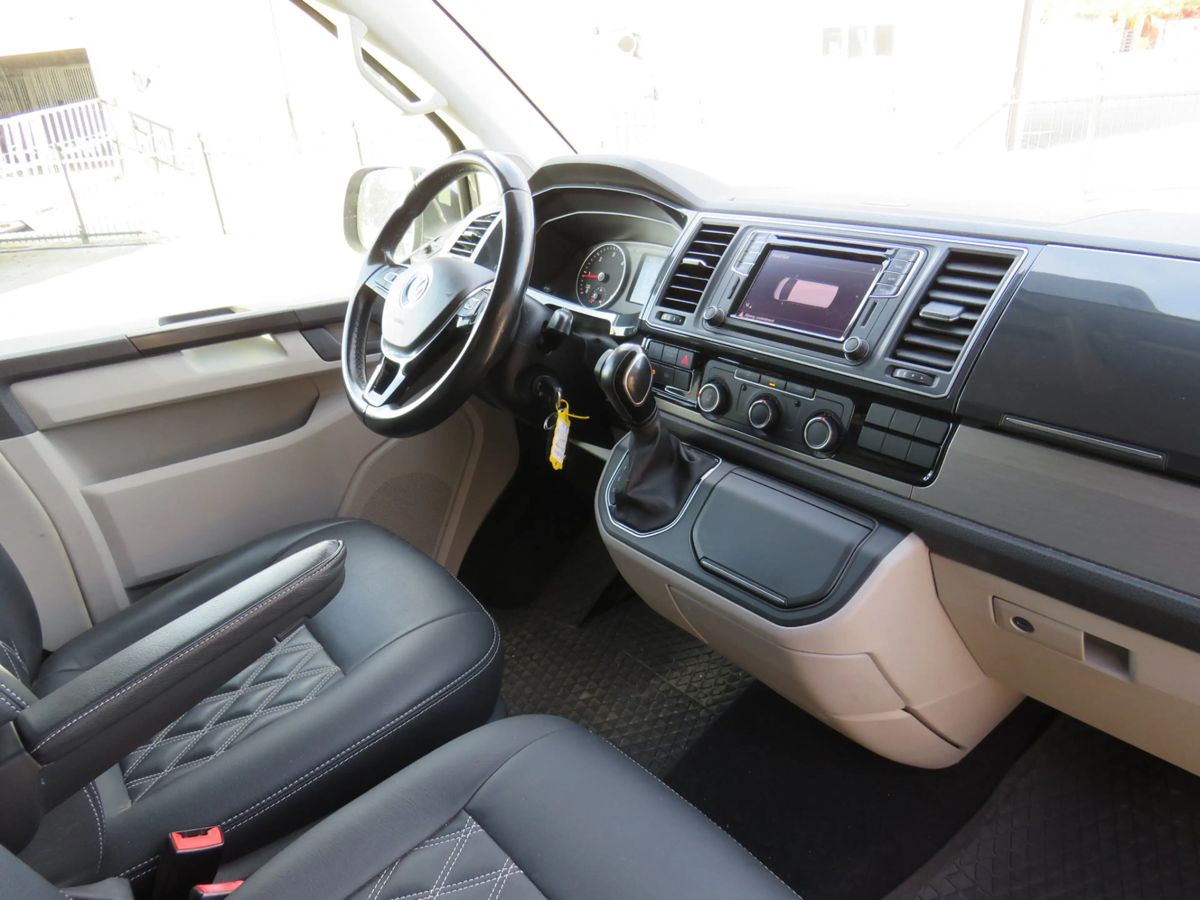 Volkswagen Transporter 2.0 TDI 150Pk DSG L2H1 Highline E6 * Rijklaarprijs — photo 6