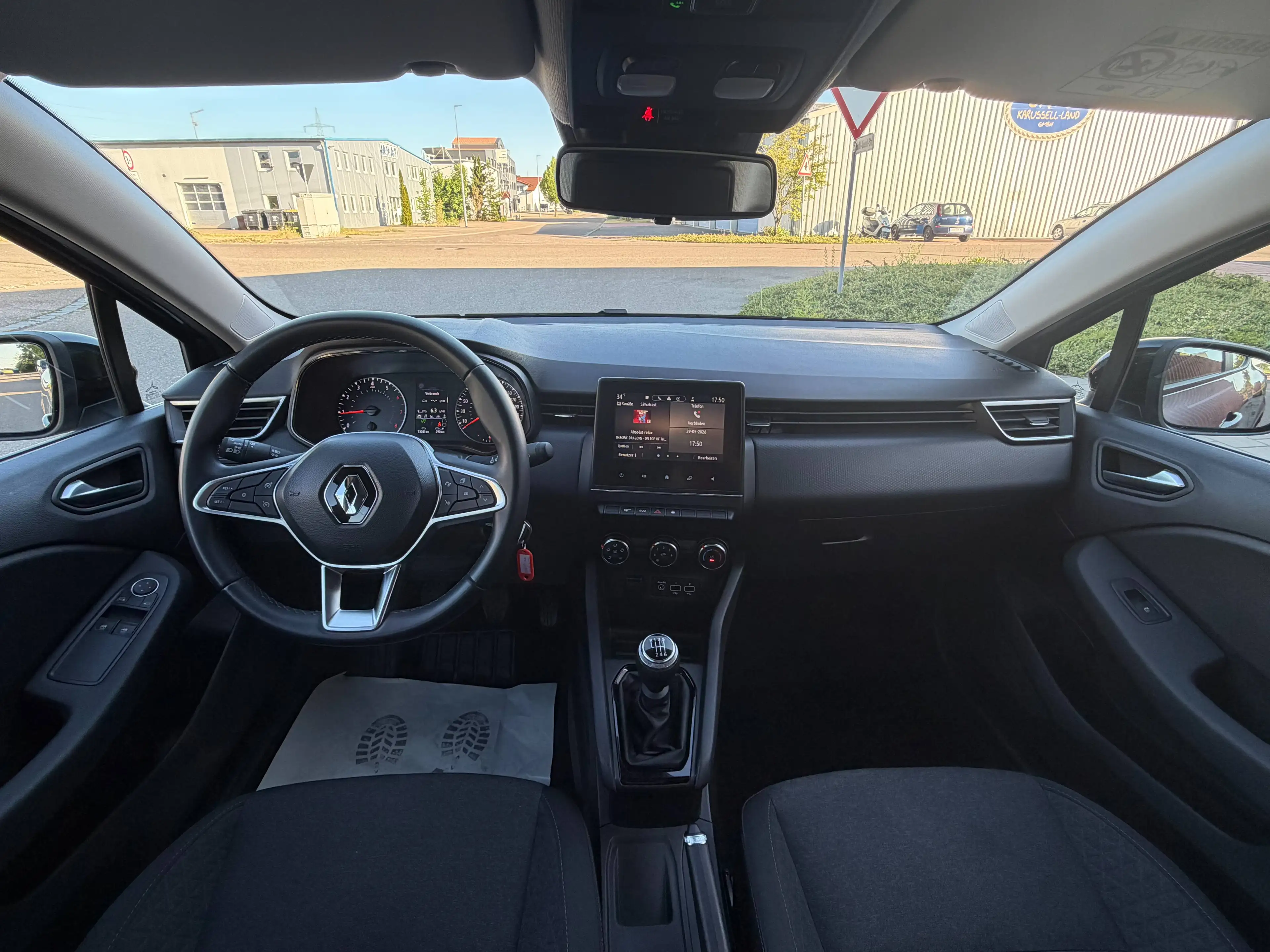 Renault Clio V 1.0 TCe 90 Equilibre LED* DAB+ EasyLink — photo 11