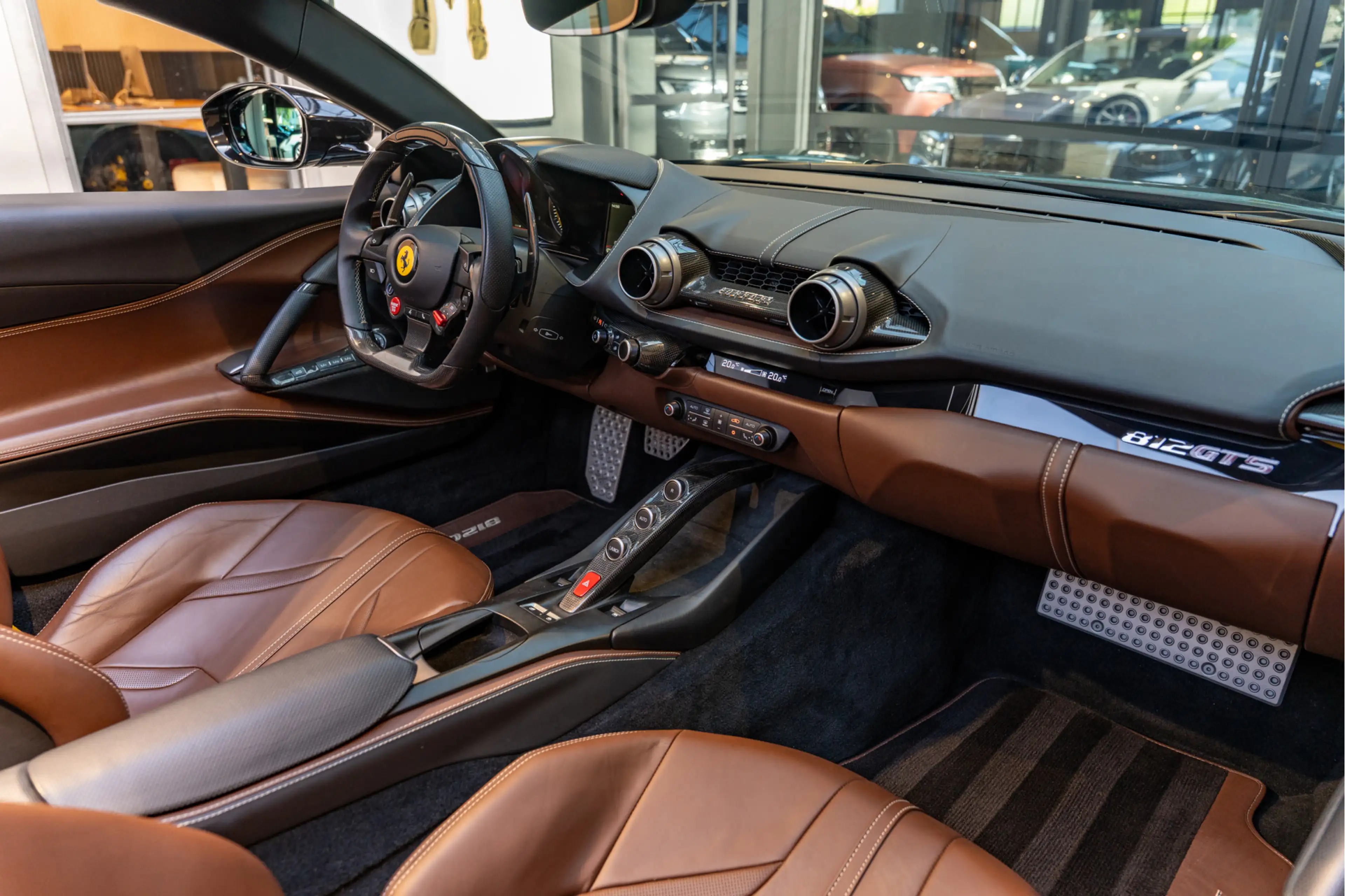 Ferrari 812 GTS Novitec Lift JBL Carbon 6.5 V12 HELE — photo 8