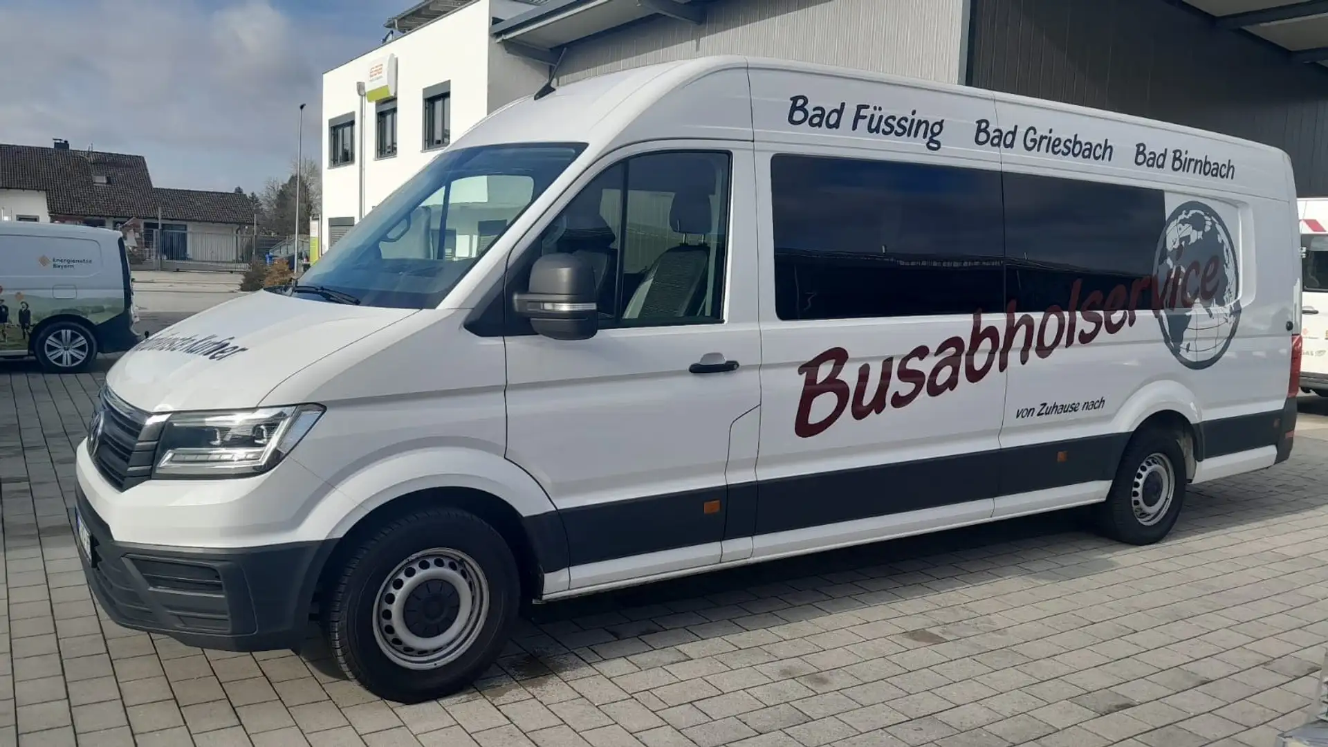 Volkswagen Crafter Kleinbus, 9-Sitzer Weiß - 1