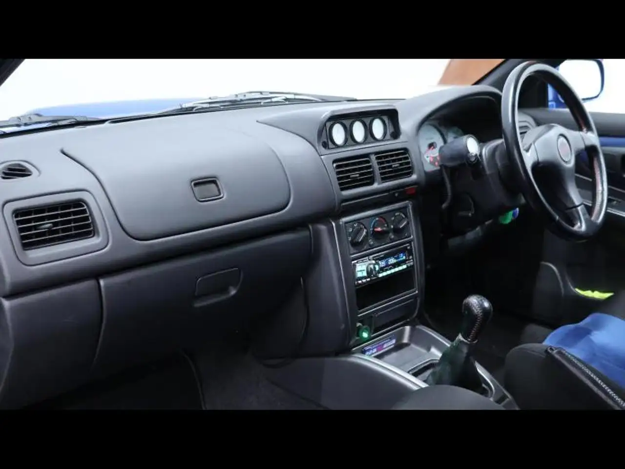 Subaru Impreza 22b 325/400, foto 11