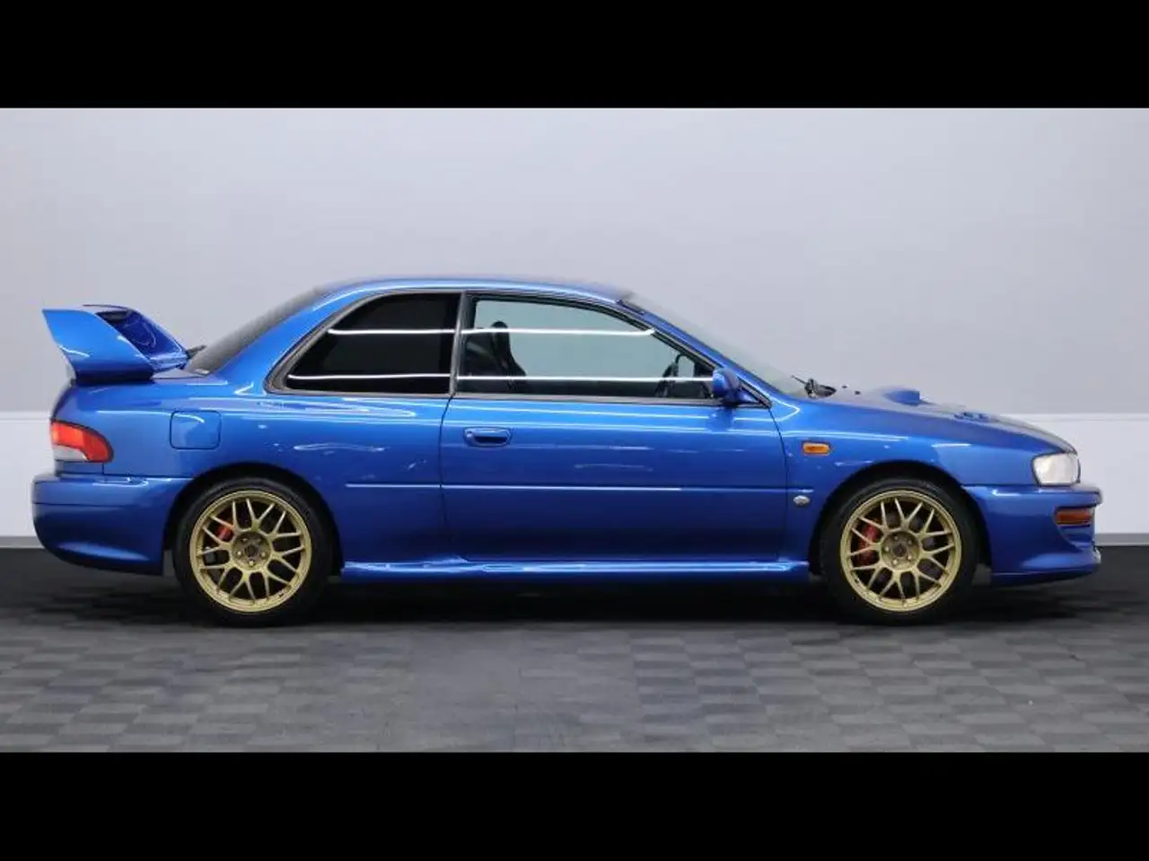 Subaru Impreza 22b 325/400, foto 4