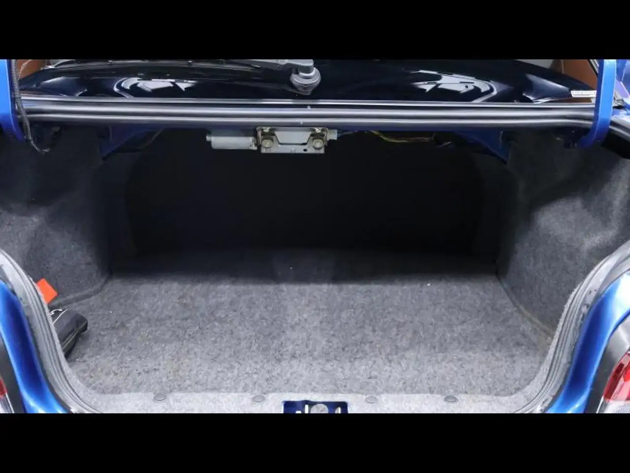 Subaru Impreza 22b 325/400, foto 8