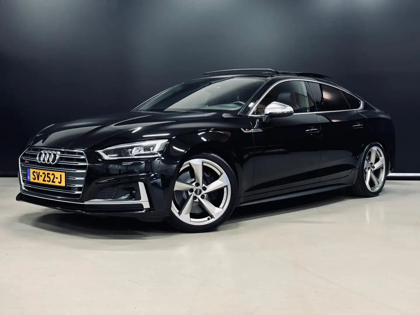 Audi S5 Sportback 3.0 TFSI 354PK Quattro, Pano, Virtual, M Černá - 1