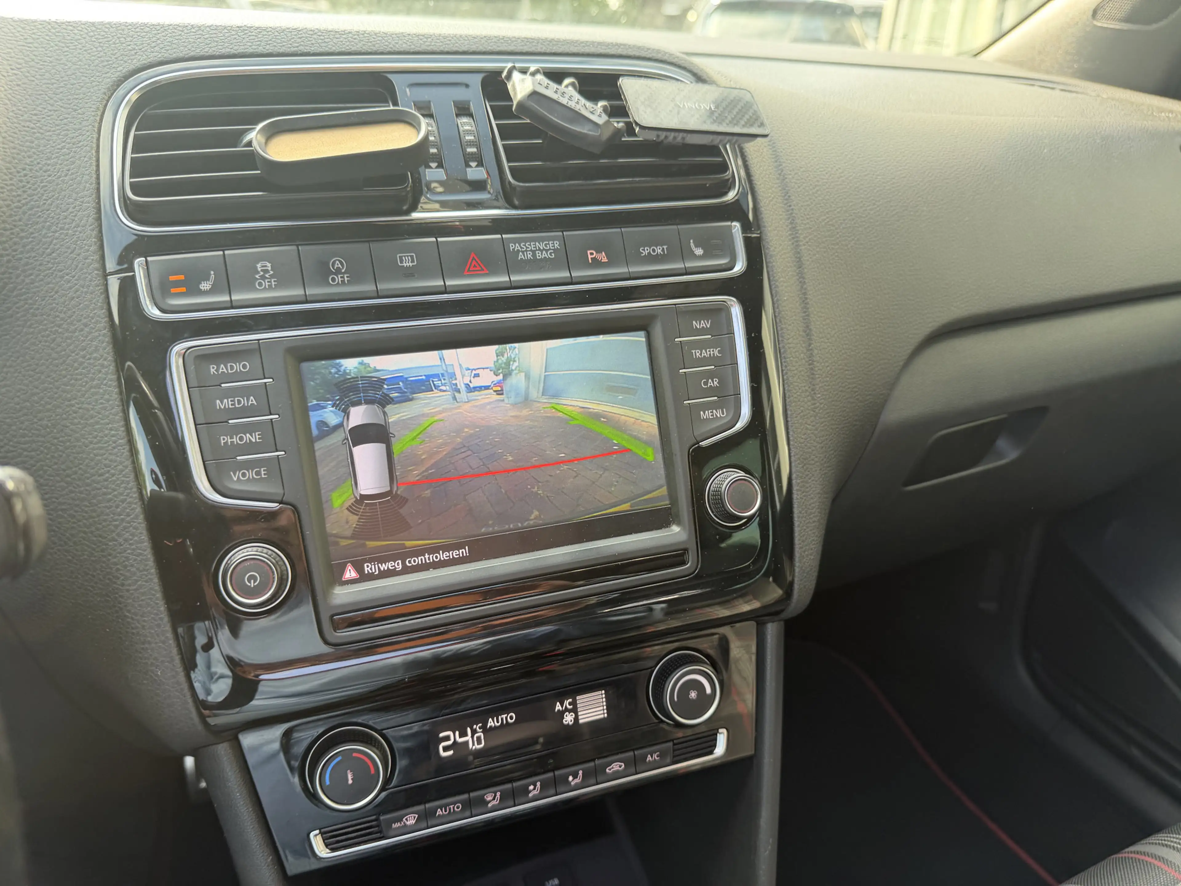 Volkswagen Polo GTI 1.8 TSI Automaat 200pk Bj 2015 Navi,Schuifdak,18in — photo 11