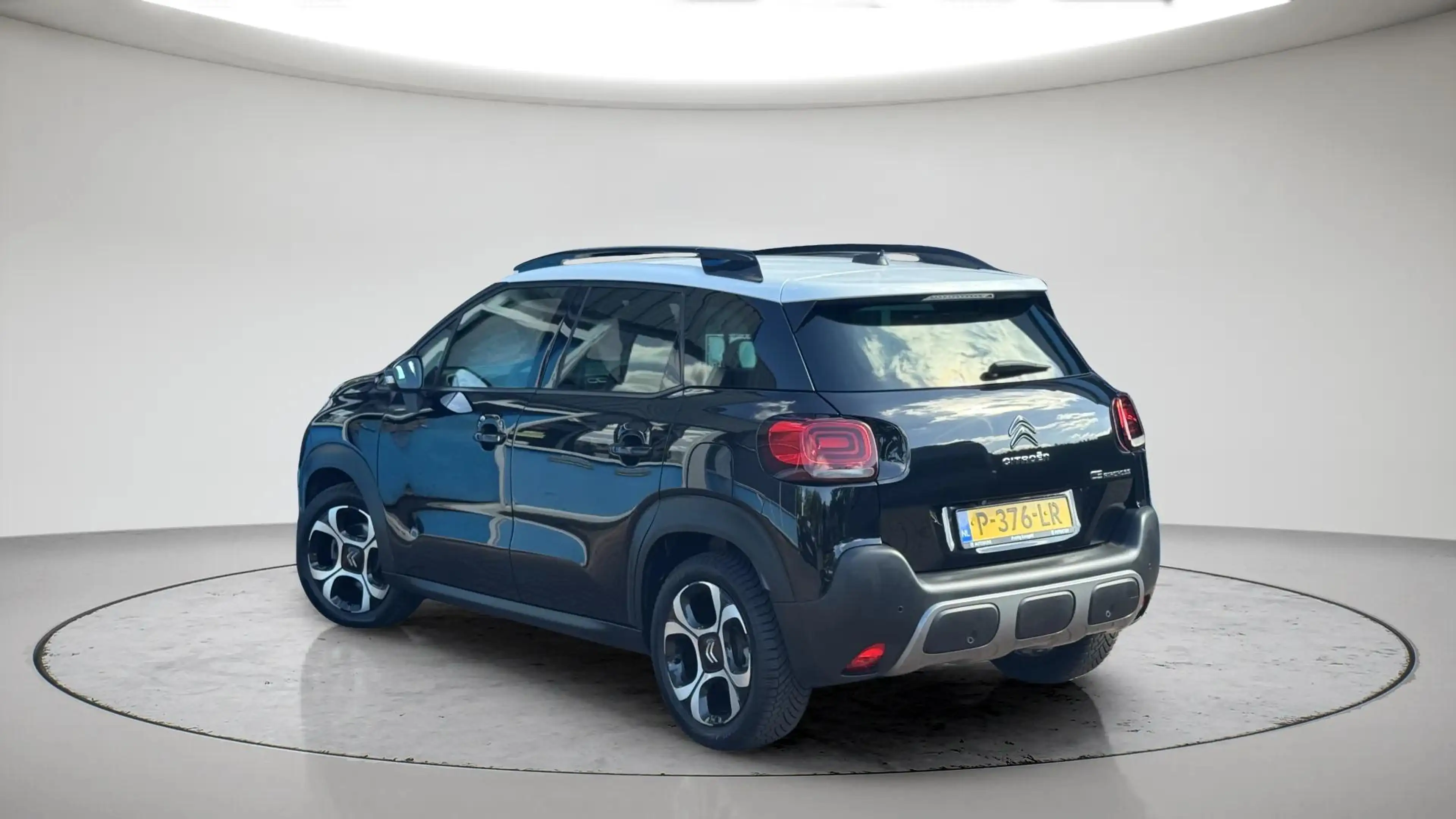 Citroen C3 Aircross 1.2 PureTech S&S Shine GRATIS Afleverpakket! | Nie — photo 2