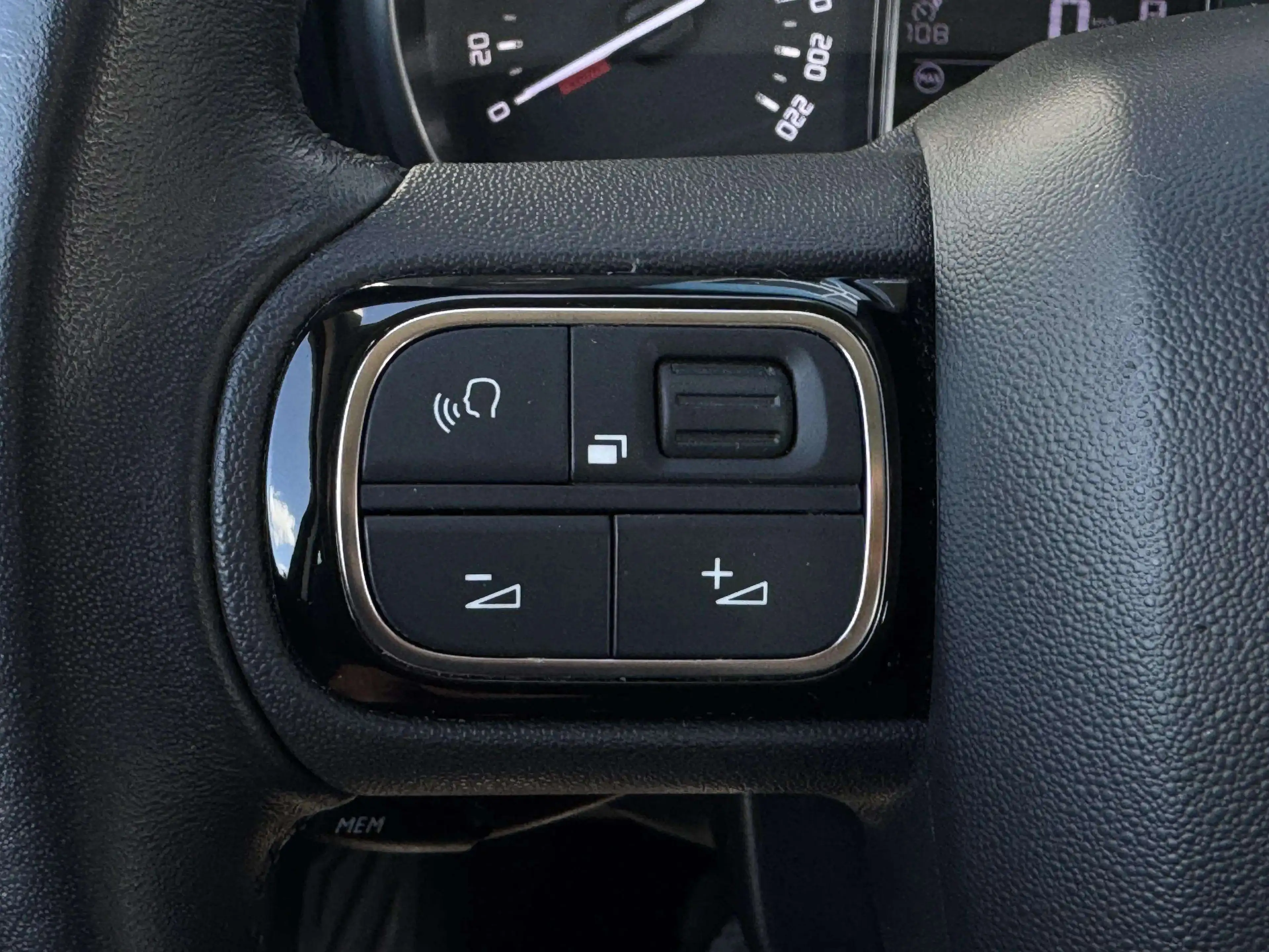 Citroen C3 Aircross 1.2 PureTech S&S Shine GRATIS Afleverpakket! | Nie — photo 8
