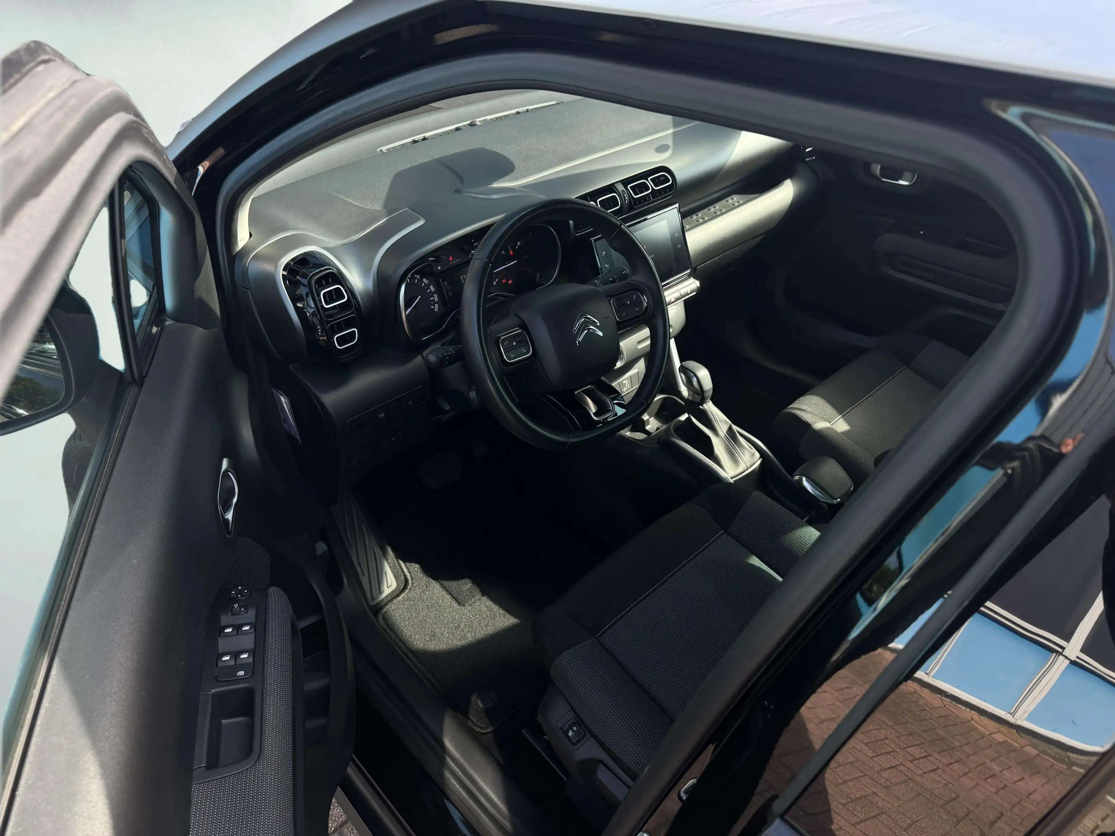 Citroen C3 Aircross 1.2 PureTech S&S Shine GRATIS Afleverpakket! | Nie — photo 4