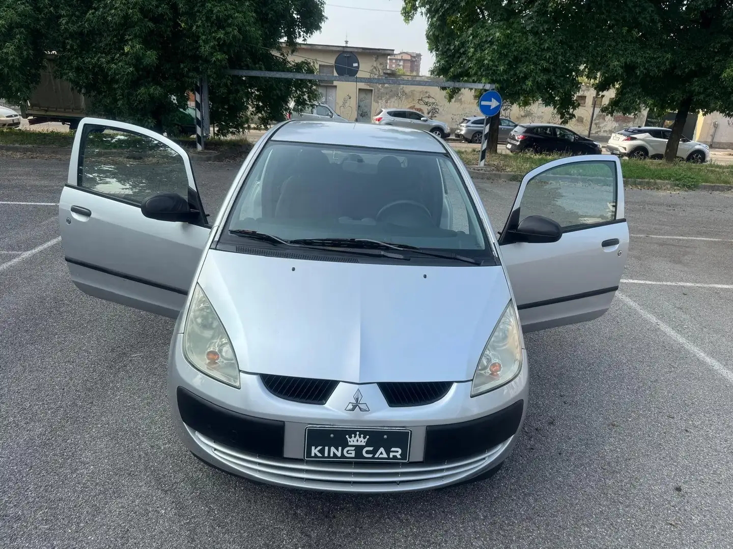Mitsubishi Colt CZ3 1.1 12v Inform - 1