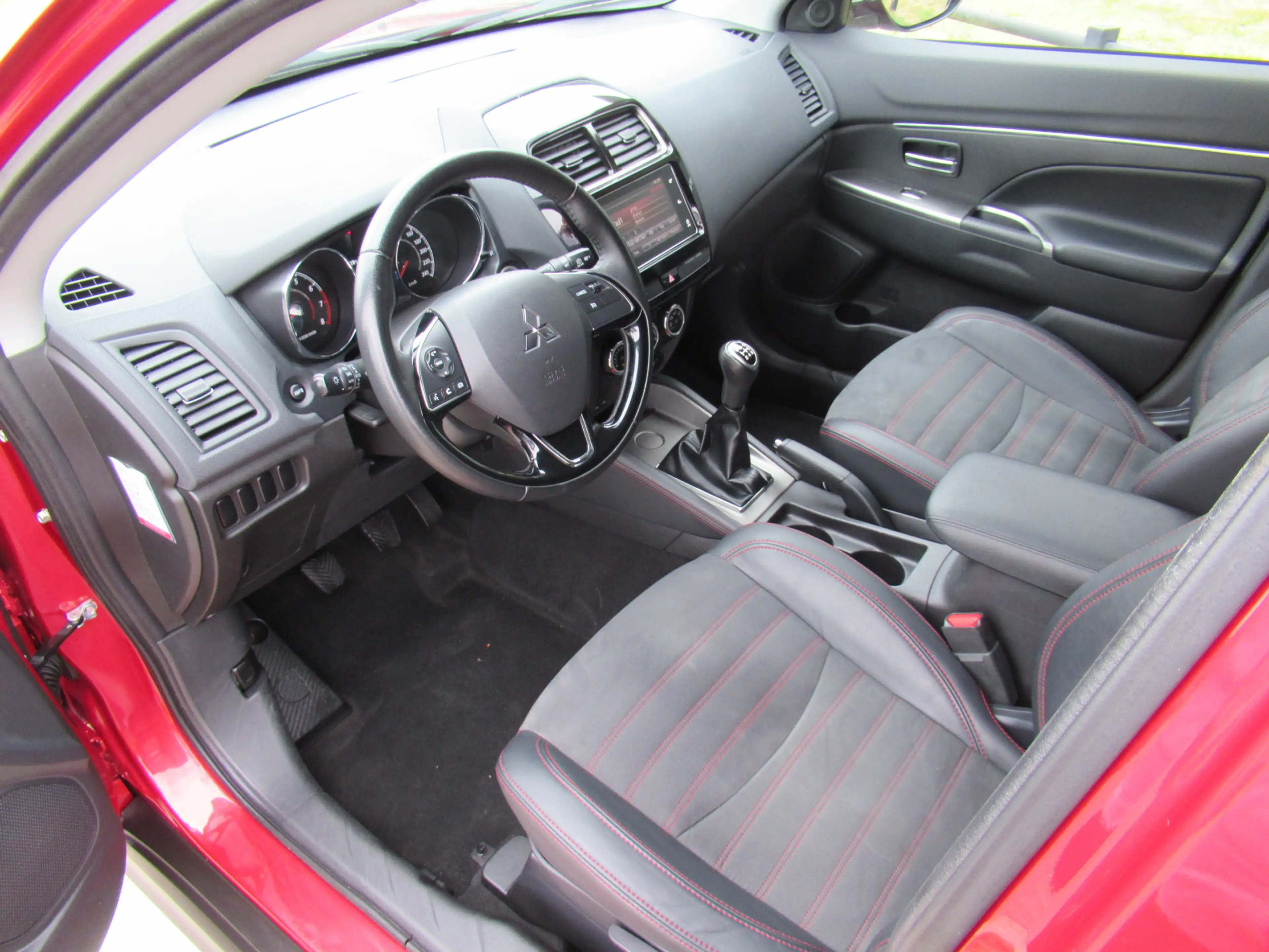 Mitsubishi ASX 1.6 Cleartec Connect Pro+ — photo 3