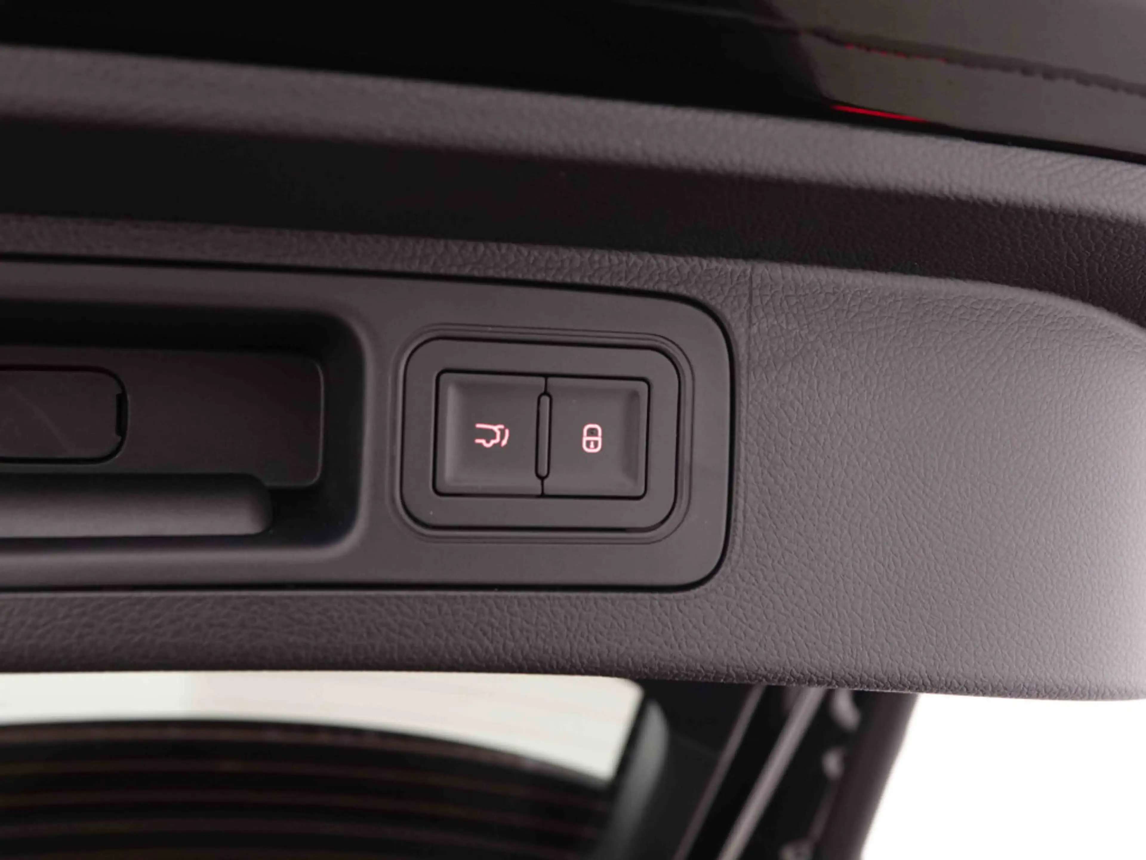 BYD Seal U PHEV 218 Boost | EV Range 80km | Pano | Leather | Infinity Sound | GPS — photo 7