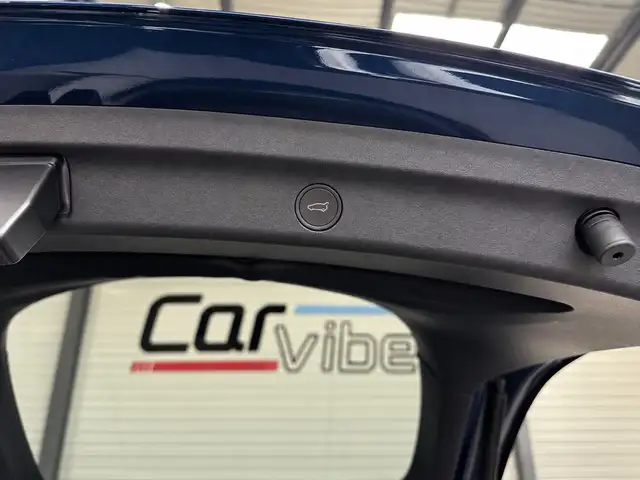 Tesla Model Y view 20