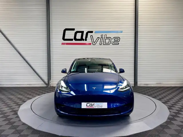 Tesla Model Y view 9