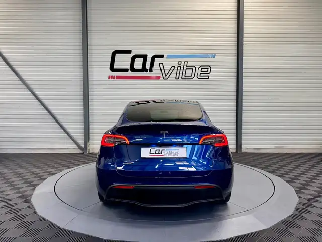 Tesla Model Y view 5