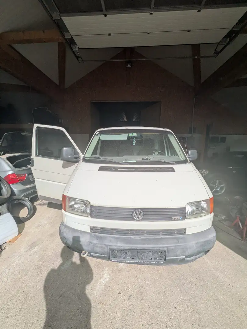 Volkswagen Transporter Kastenwagen 2,5 TDI - 1
