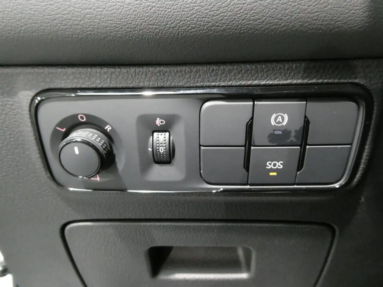 Maxus T60 MAX 2.0D 4WD Luxury 11