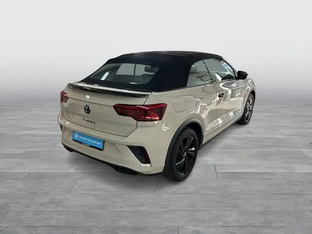 Volkswagen T-Roc view 7