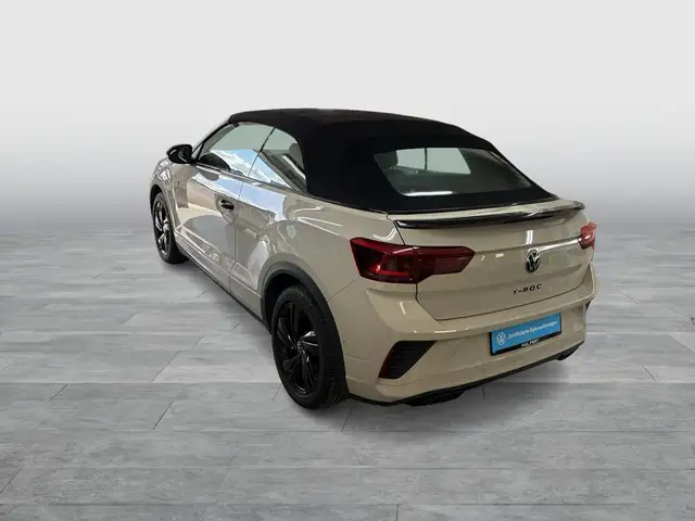 Volkswagen T-Roc view 5