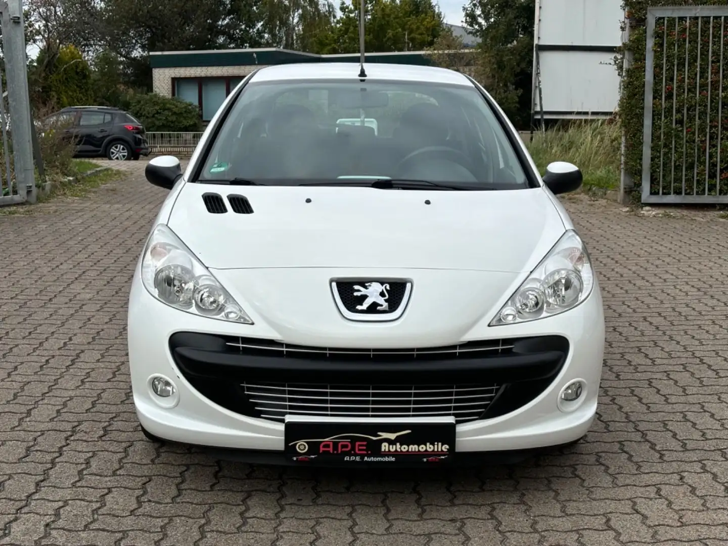 Peugeot 206 + Generation 1.4 hdi 1 HAND TÜV NEU Weiß - 2