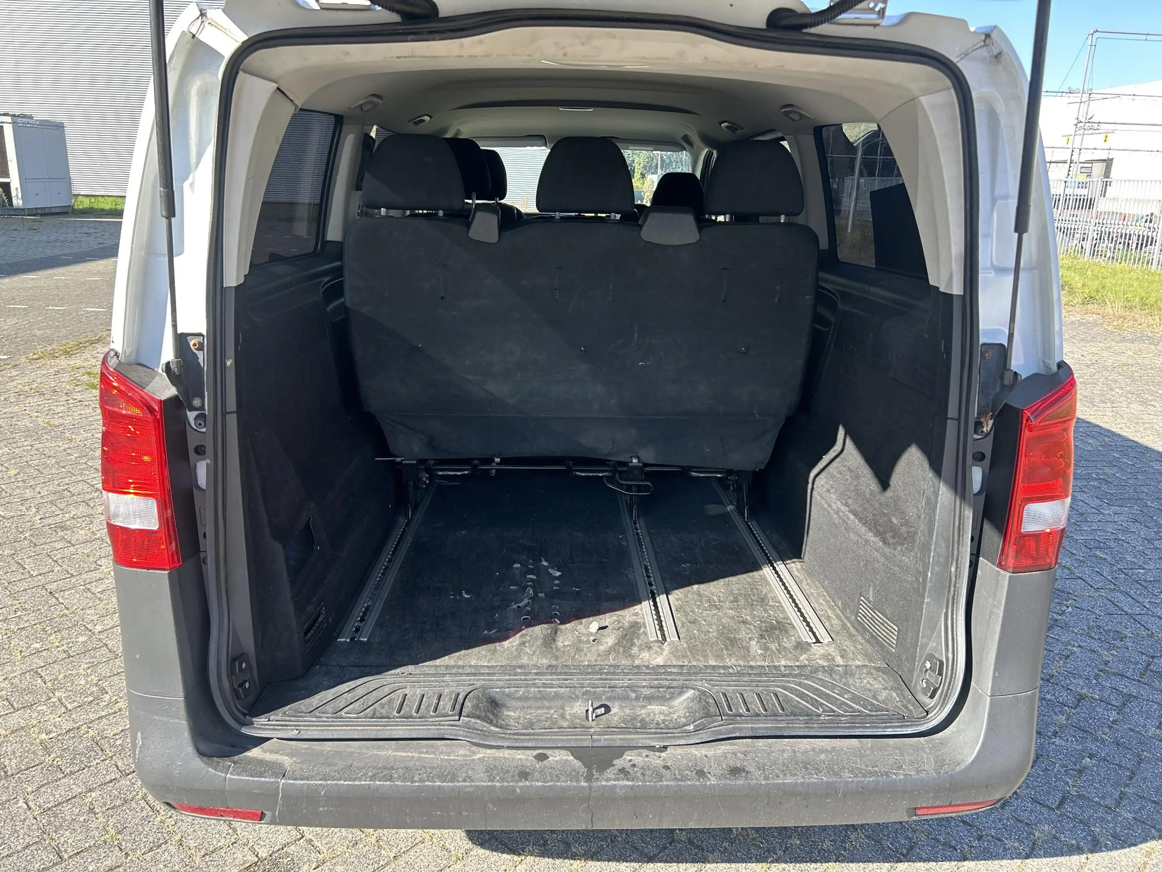 Mercedes-Benz Vito Tourer 109 BlueTEC Base Extra Lang | € 9.950,- NET — photo 14