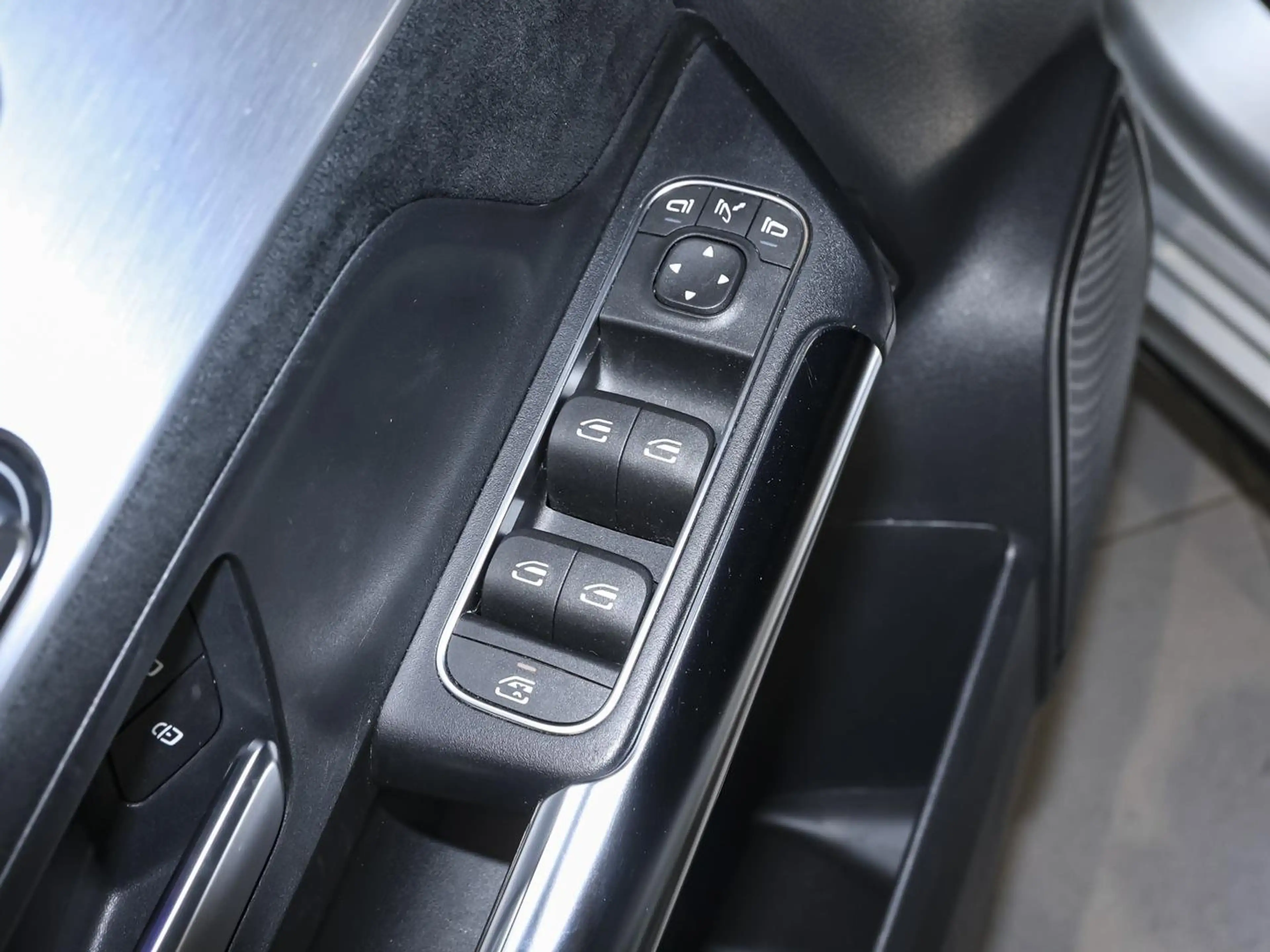 Mercedes-Benz B 250 e AMG Edition 2020 Night Distronic AHK — photo 14