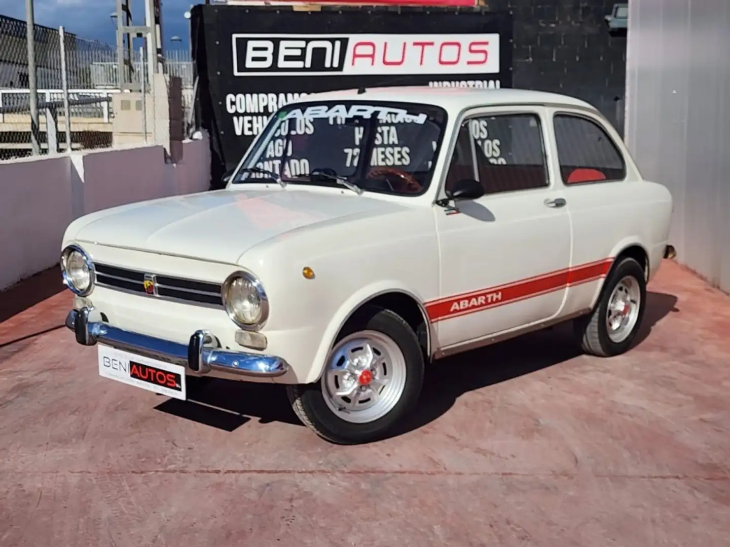 SEAT 850 Especial Белый - 1
