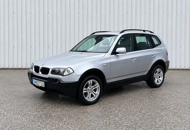 BMW X3 2.0 i X Drive Pano Pdc AHK