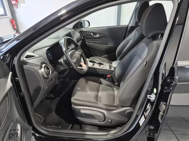 Hyundai Kona view 8