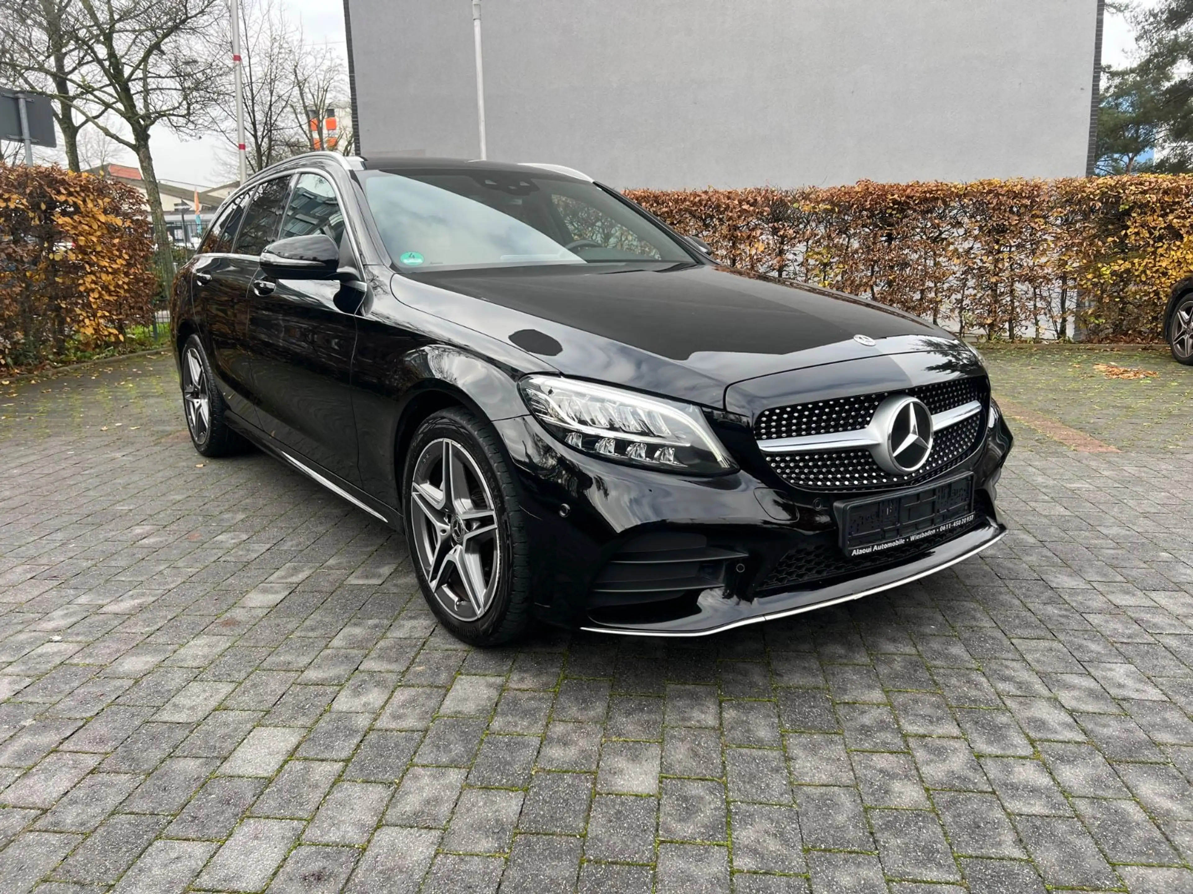 Mercedes-Benz C 220 T-Modell ~AMG Line~ — photo 11