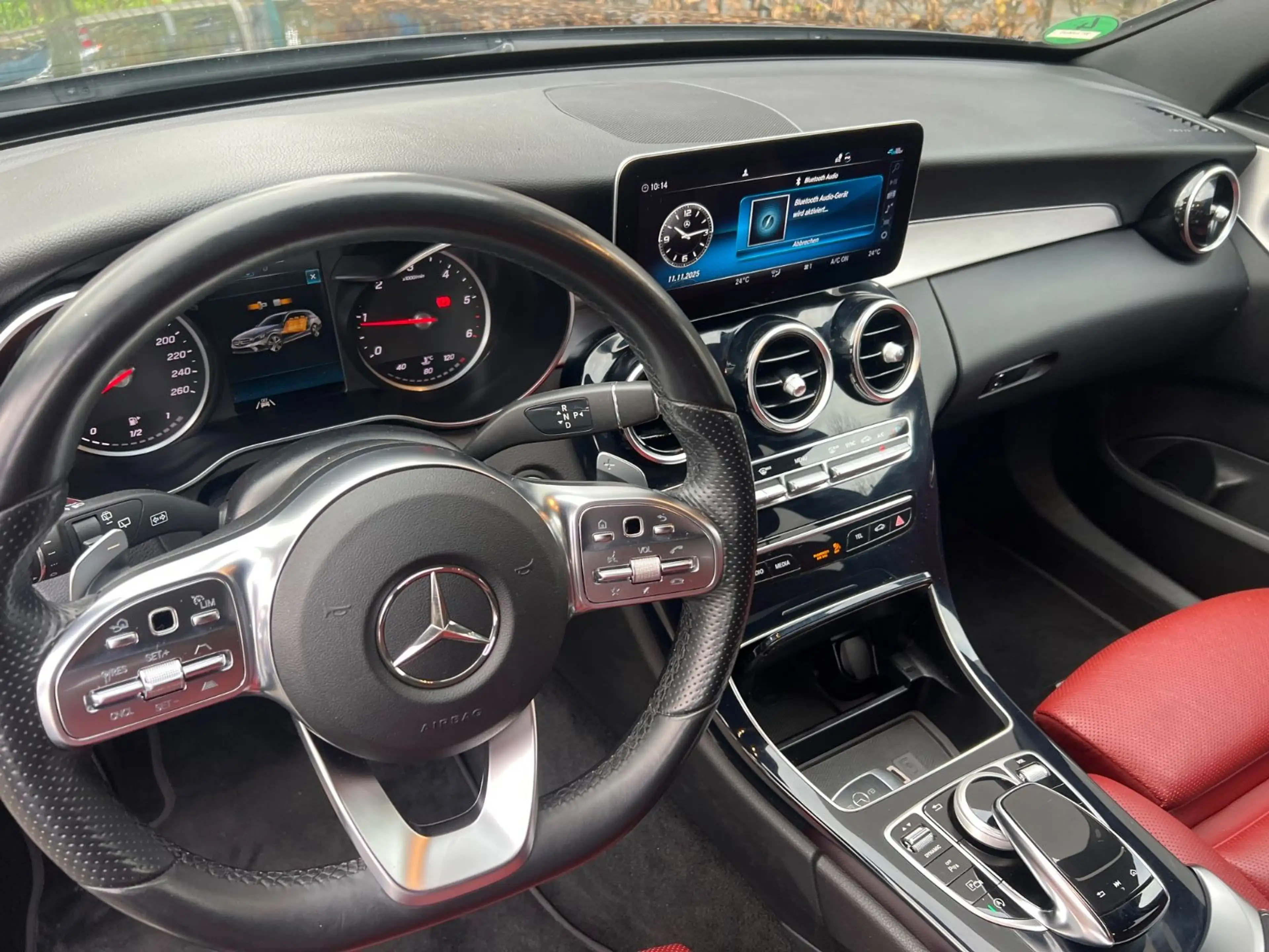 Mercedes-Benz C 220 T-Modell ~AMG Line~ — photo 13