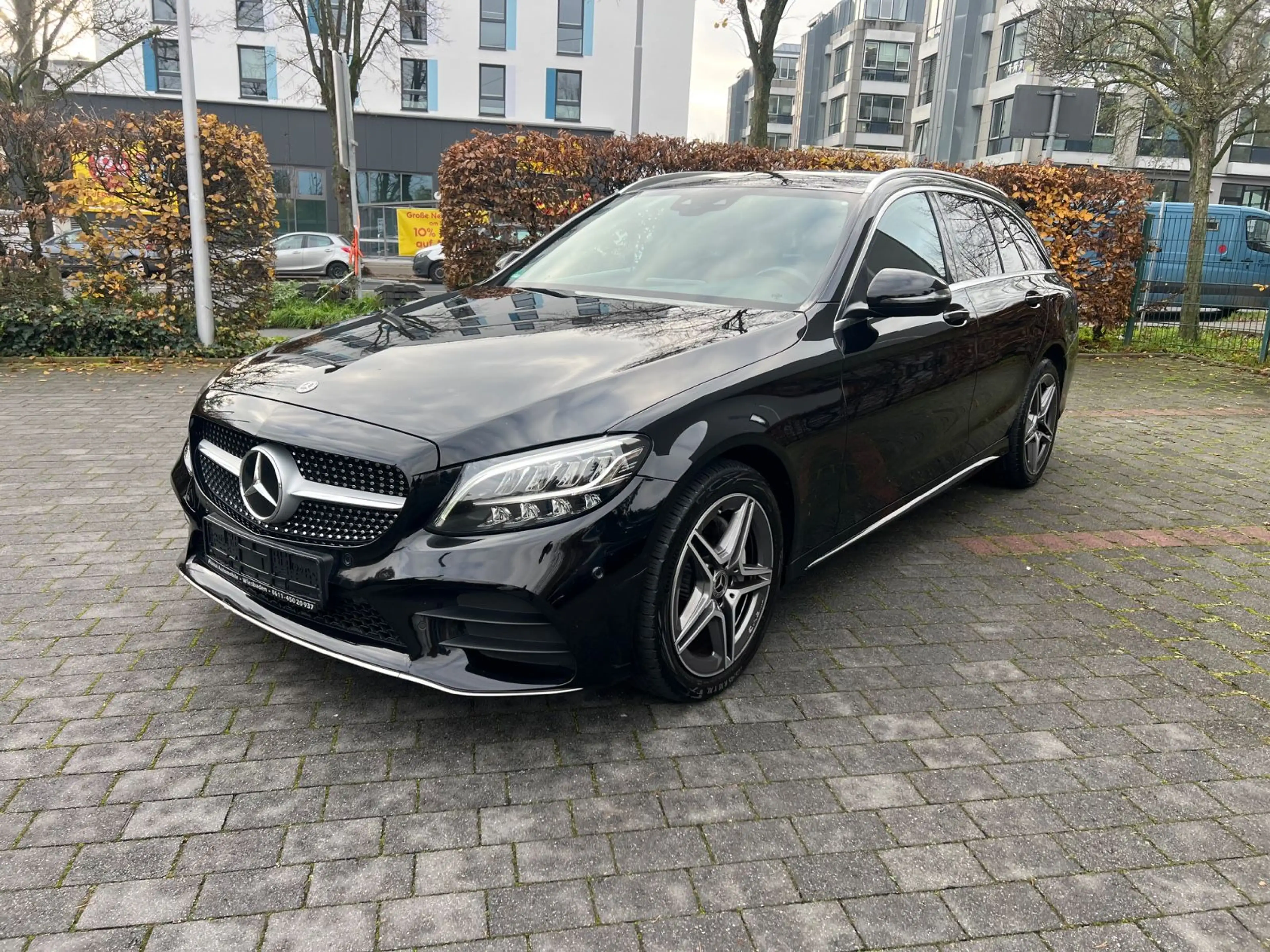 Mercedes-Benz C 220 T-Modell ~AMG Line~ — photo 4