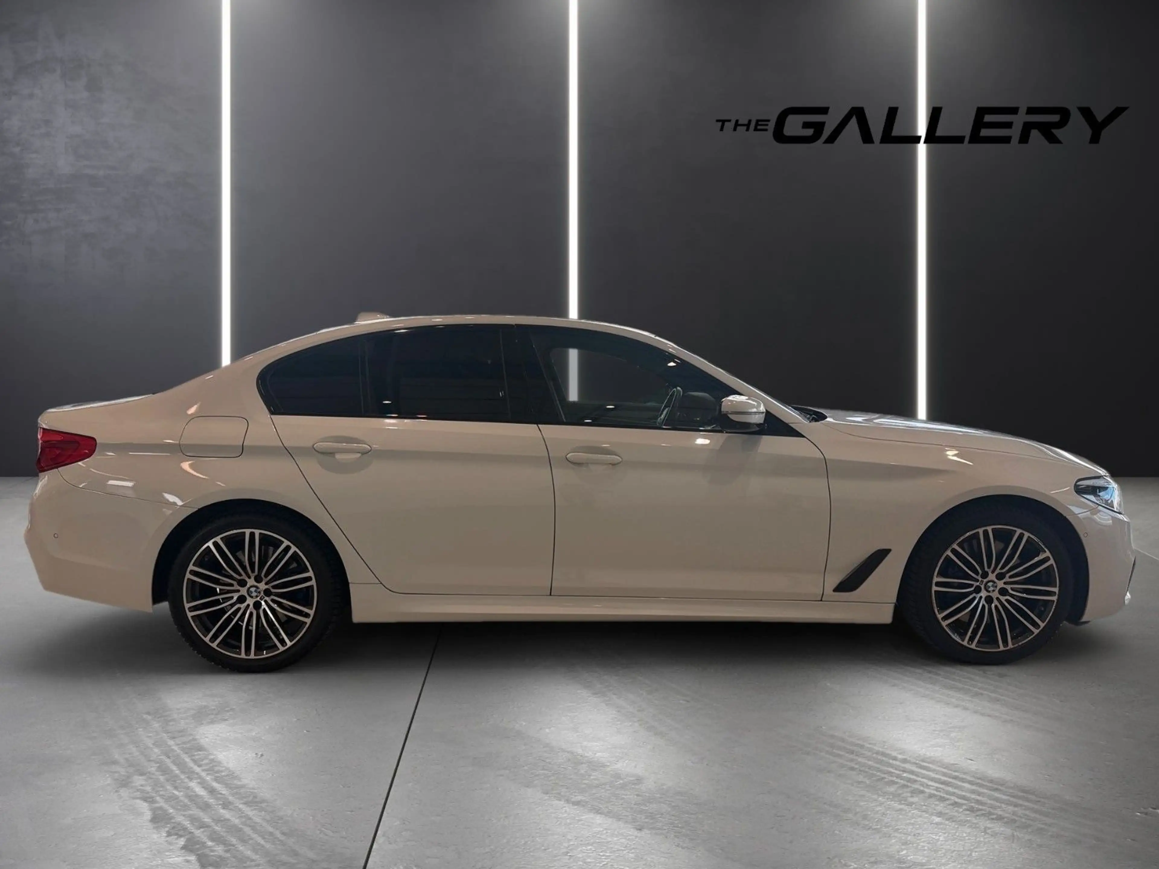 BMW 540 i xDrive M-Sport Aut.*Sitzkühlung*Massage* — photo 4