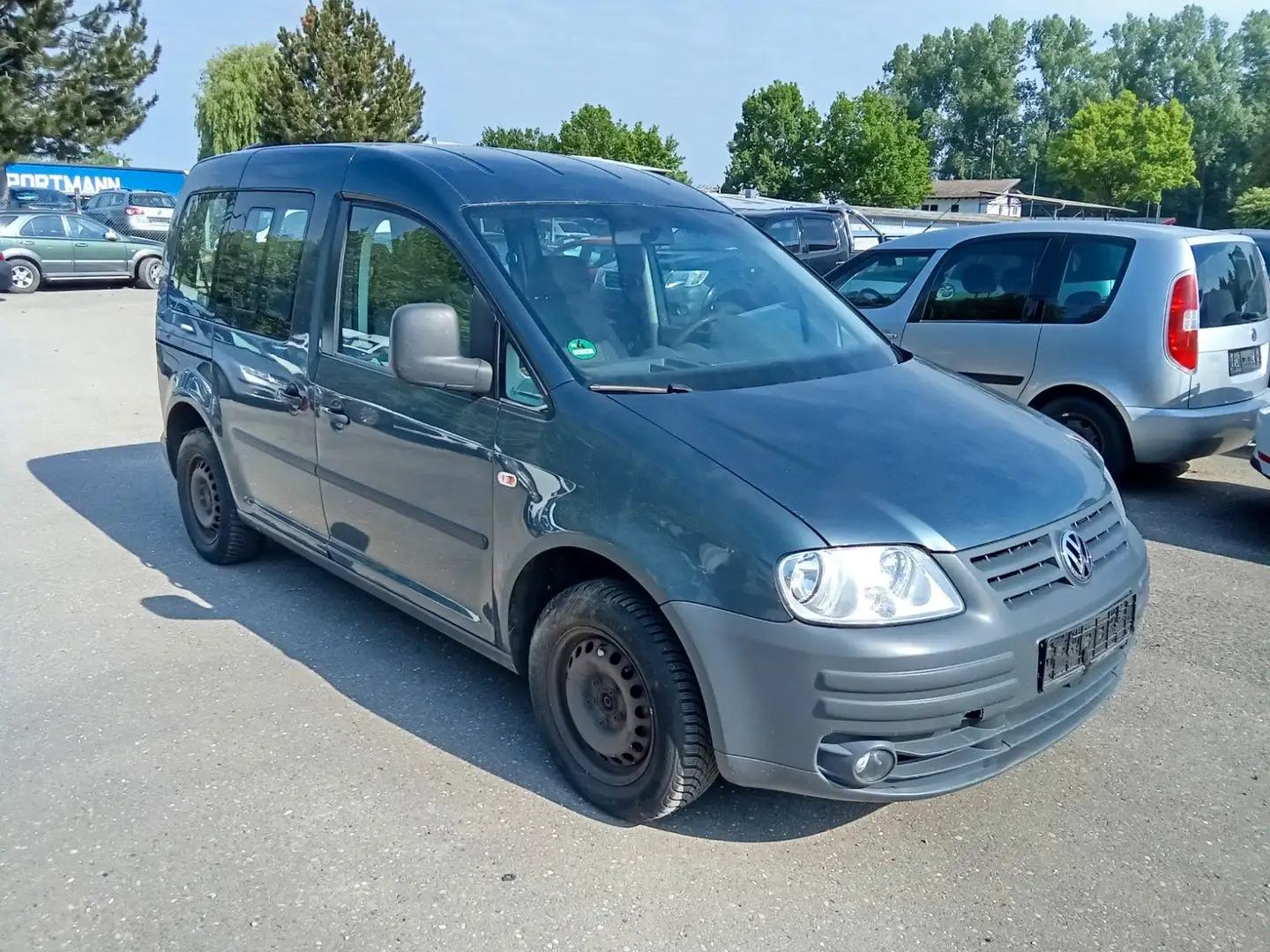 Volkswagen Caddy Life | 7 Sitzer Gris - 2