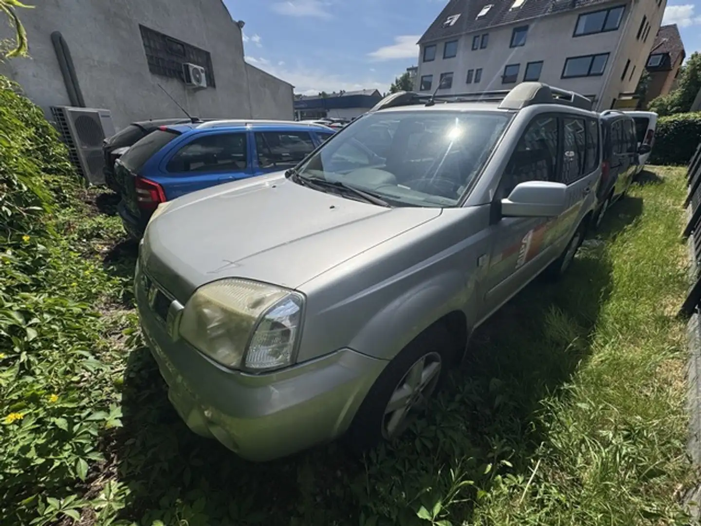 Nissan X-Trail 2.5 X-Pedition Automatik AHK Leder Panor Noir - 1
