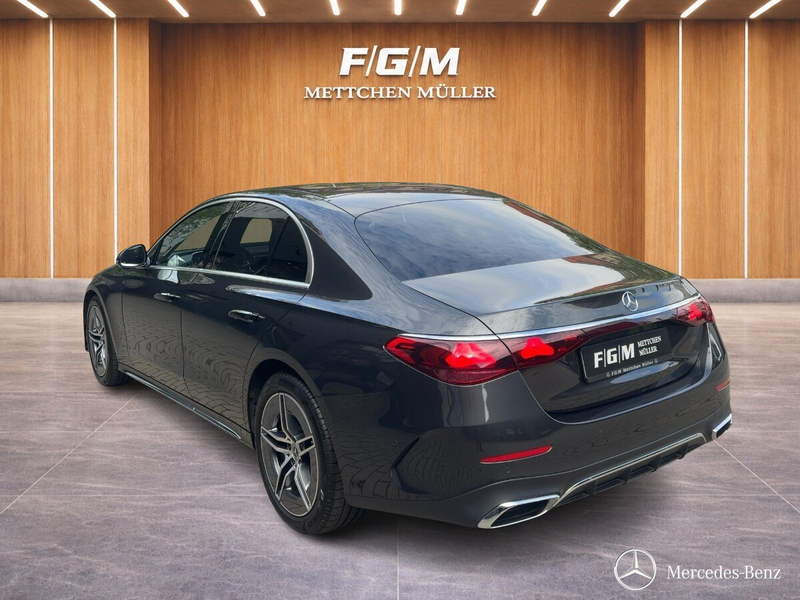 Mercedes-Benz E 450 E 450 4MATIC Limousine AMG-Line/360/Memory/Keyless — photo 2