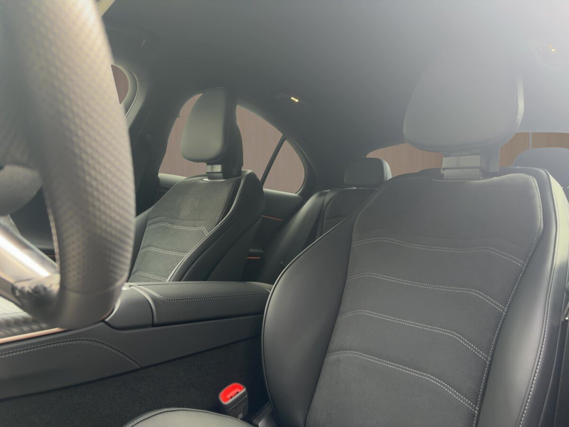 Mercedes-Benz E 450 E 450 4MATIC Limousine AMG-Line/360/Memory/Keyless — photo 12
