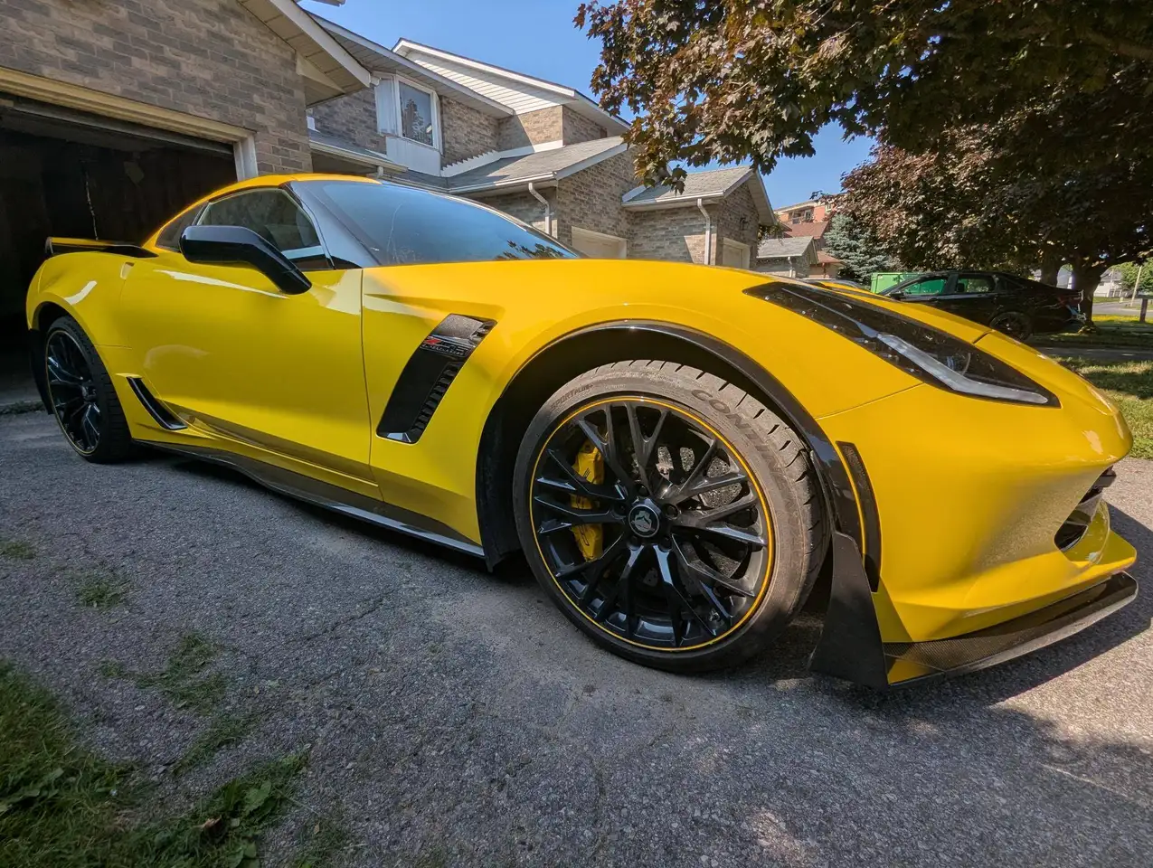 Chevrolet Corvette снимка Chevrolet Corvette