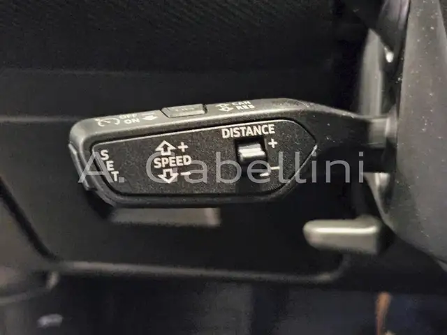 Audi A6 view 9