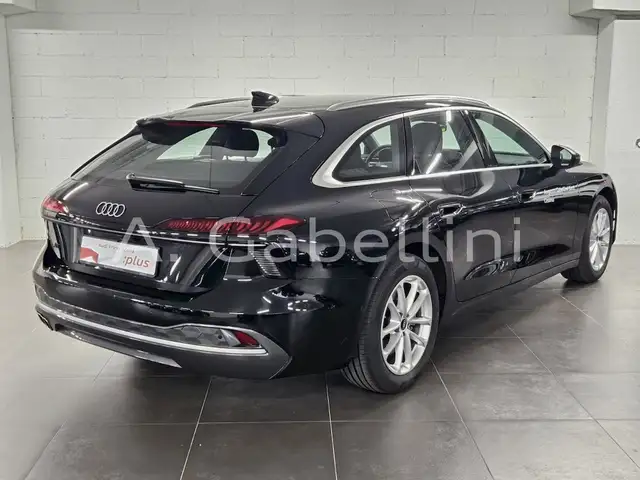Audi A6 view 4