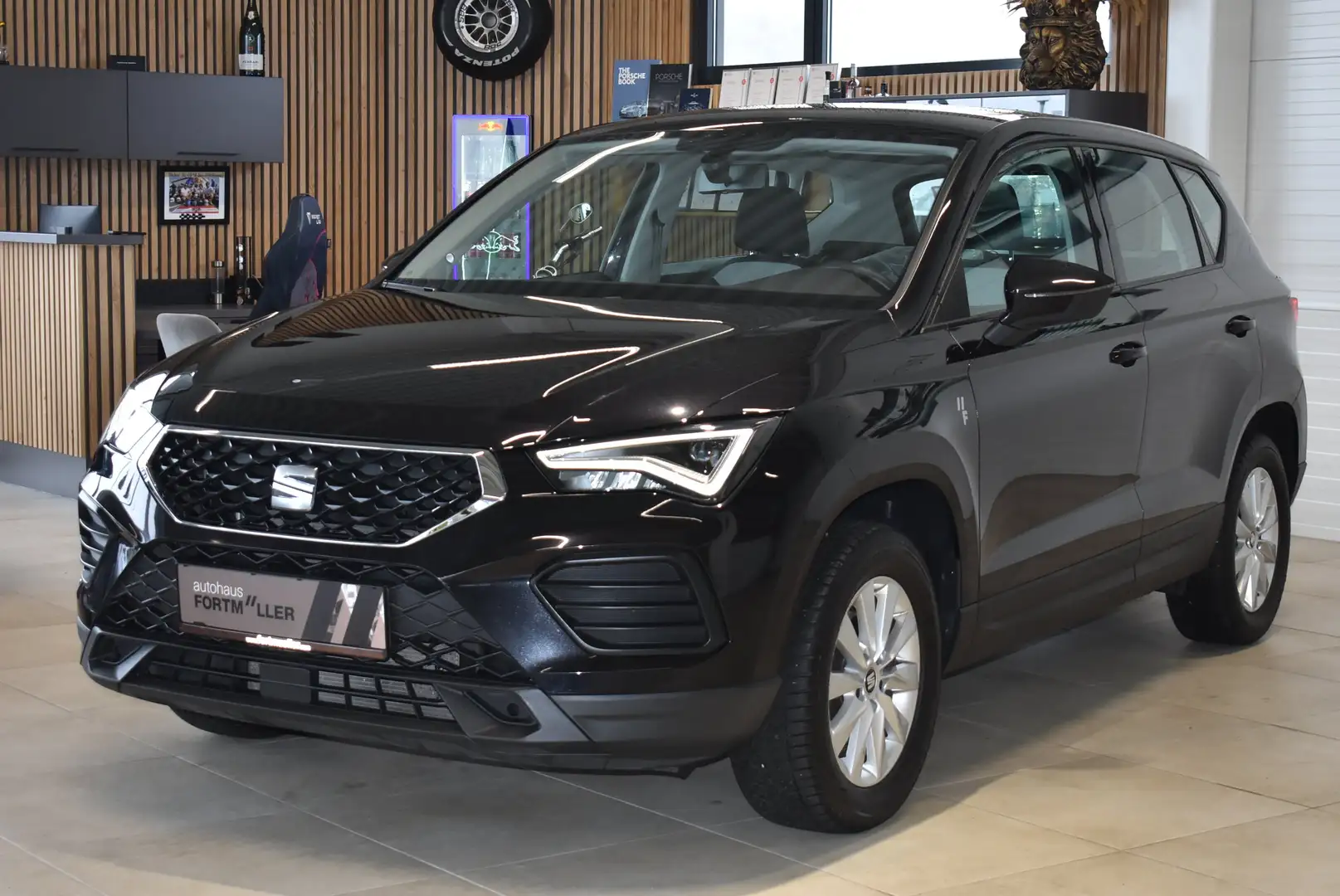 SEAT Ateca Ateca 1,0 Reference Eco TSI Reference Schwarz - 1
