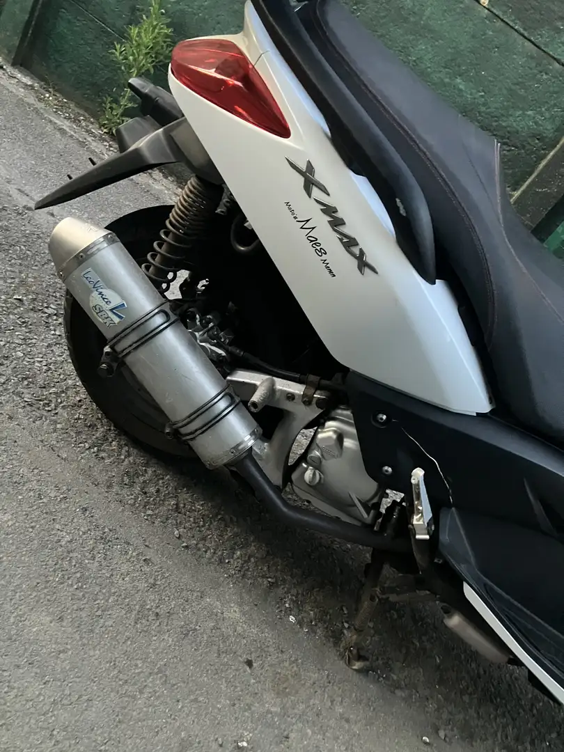 Yamaha X-Max 250 - 1