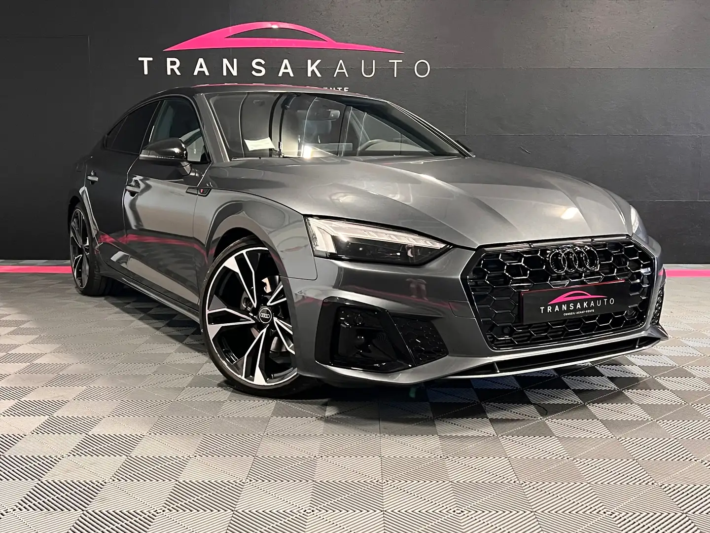 Audi A5 Sportback 35 TFSI S-LINE Competition *FULL-OPTION* Zilver - 1