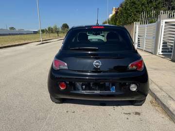Adam 1.4 Glam Gpl-tech 87cv my18.5