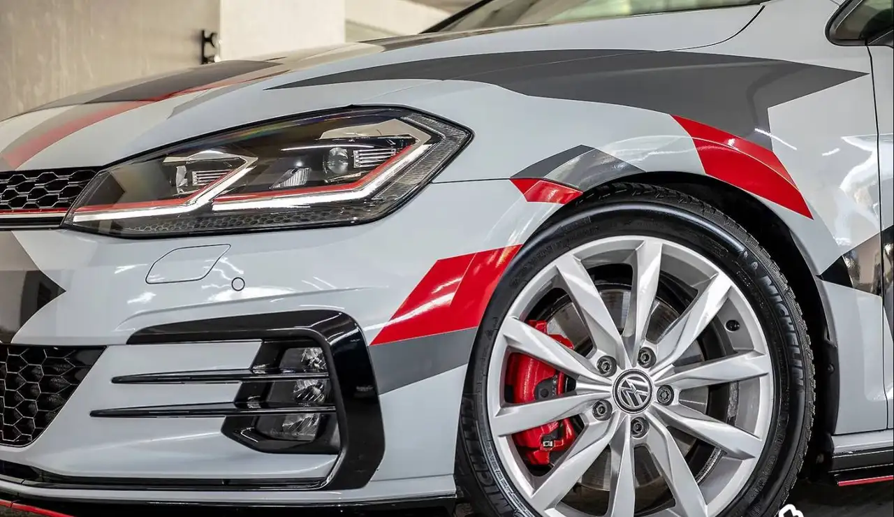 Volkswagen Golf GTI