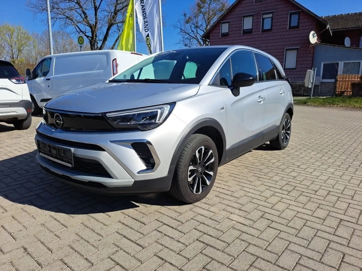 Opel Crossland 1.2 Turbo Elegance Paket Navi Kamera Parkpilot Plateado - 2