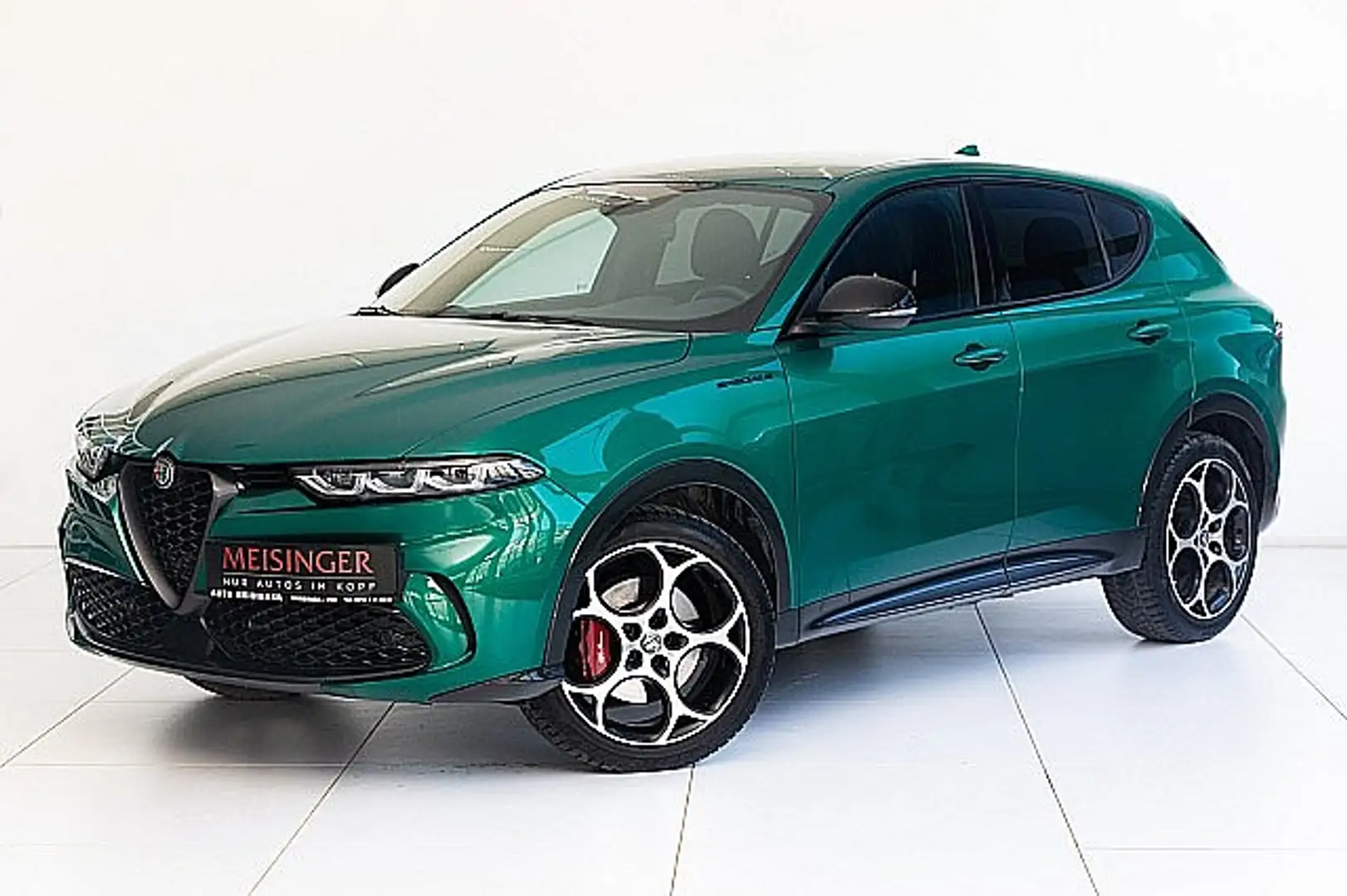 Alfa Romeo Tonale Veloce 1.3 T4 PHEV VGT e-AWD Grün - 1
